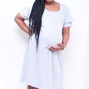Ingrid & Isabel maternity Ruffle Sleeve Dress M